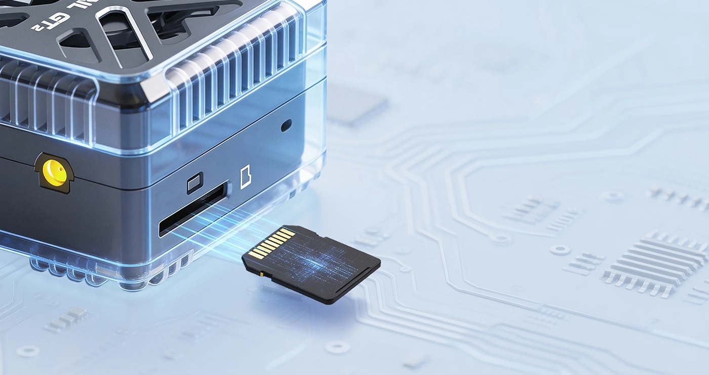 Pop‑up SD card slot, simple and easy to use